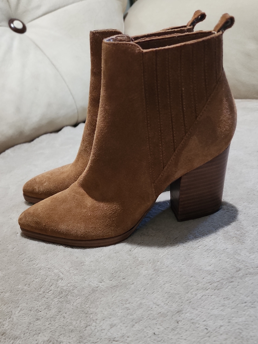 Marc Fisher Suede Ankle Boot in Cognac Brown. - Picture 3 of 10